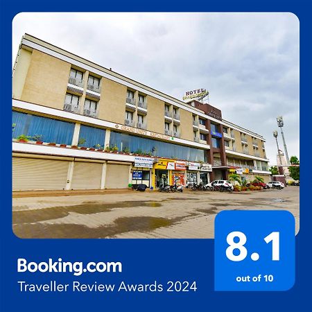 Fabhotel Prime Grand Unity, Changodar Ахмедабад Екстериор снимка
